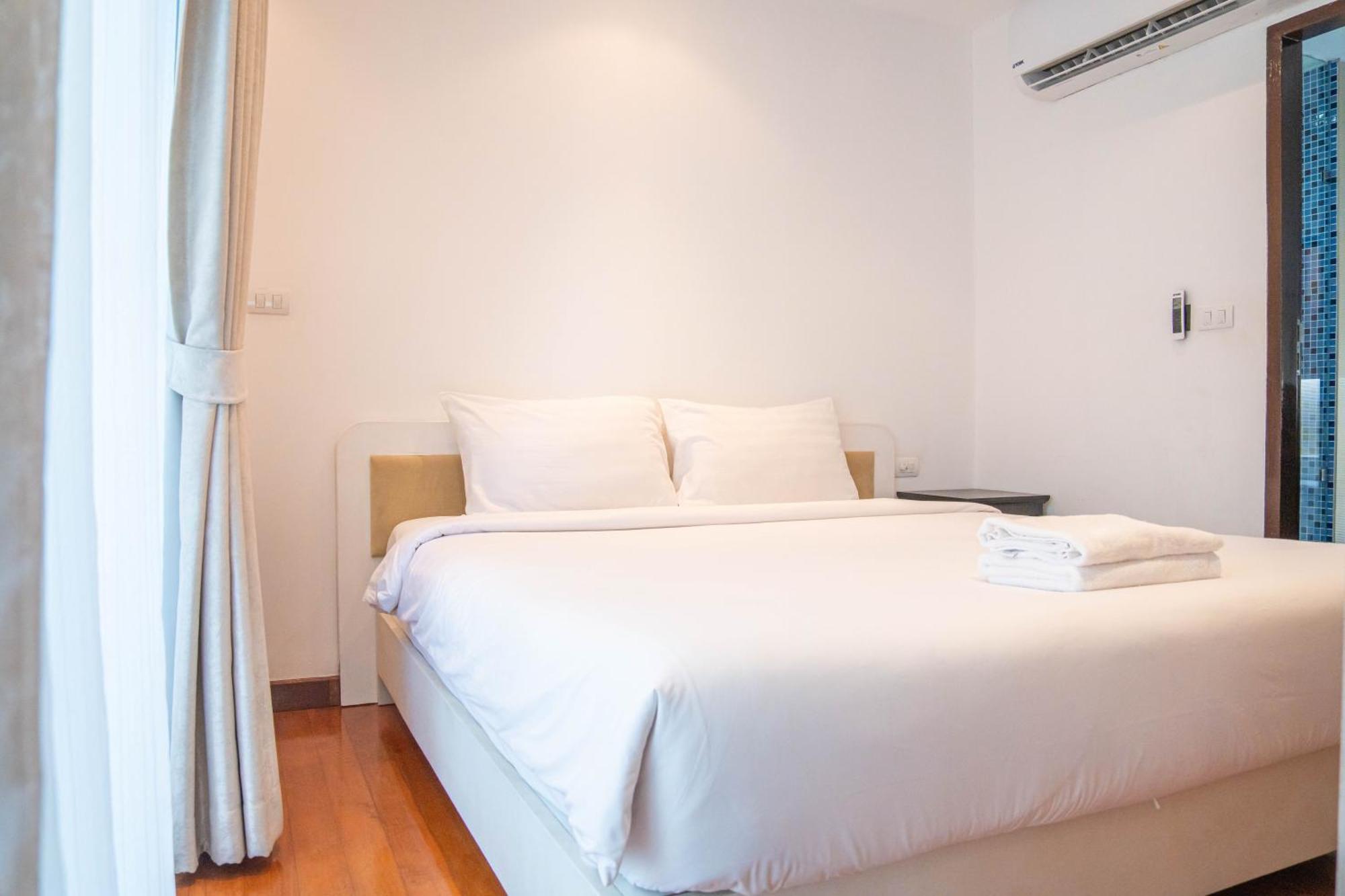 Recently Renovated Pool View Apartment In Modern Complex Patong Buitenkant foto